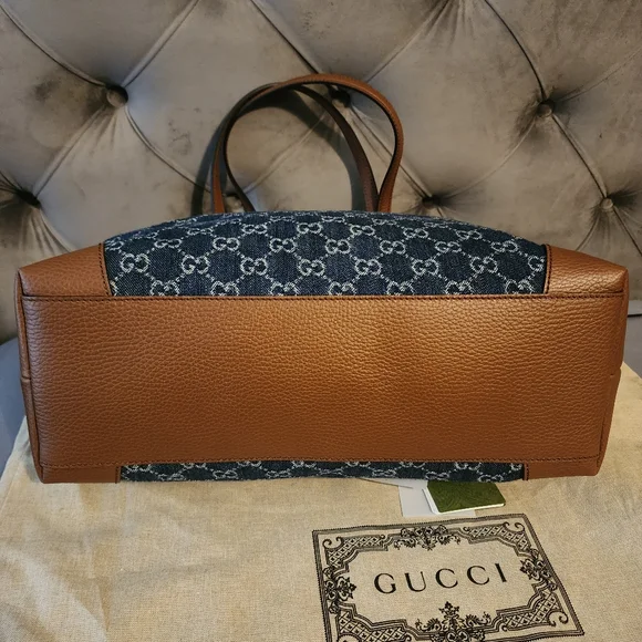 Gucci Denim Tote Bag - Picture 3 of 9